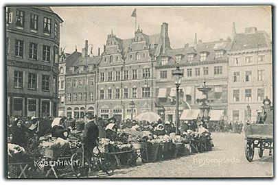 Markedsdag på Højbroplads i København. Stenders no. 1408.