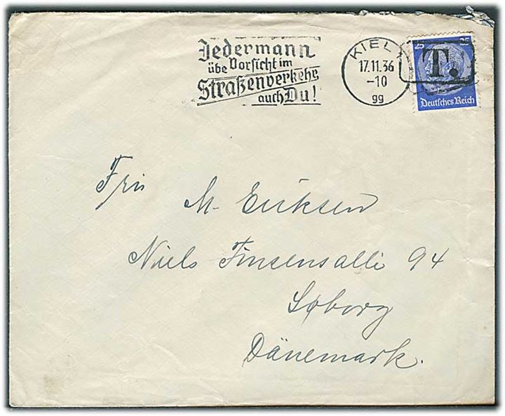 25 pfg. Hindenburg på brev med skævt placeret maskinstempel fra Kiel d. 17.11.1936 annulleret med rammestempel T. (portostempel) til Søborg, Danmark. Ikke udtakseret i porto.