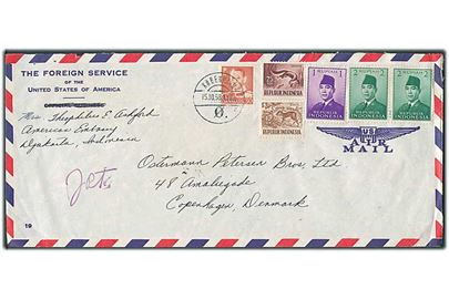 Indonesien 5,35 rup. på diplomatbrev fra den amerikanske ambassade i Djakarta, Indonesien sendt med kurérpost til Danmark og frankeret 30 øre Fr. IX stemplet København d. 23.8.1957 til København.