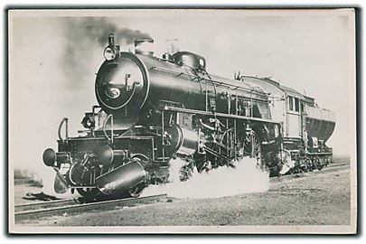 Eksprestogslokomotivet E, nr. ?65. Bygget 1915. Alex Vincents no. 8. Fotokort. 