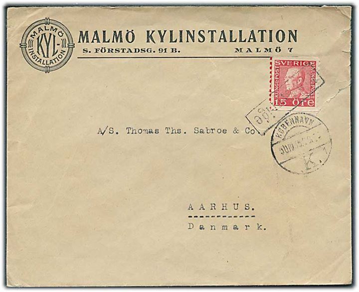 15 öre Gustaf på brev fra Malmö annulleret med skibsstempel Fra Sverige og sidestemplet København d. 30.10.1935 til Aarhus, Danmark.