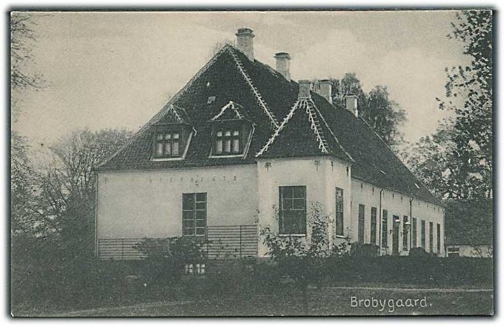 Brobygaard ved Sønder Broby. Petersen u/no. 