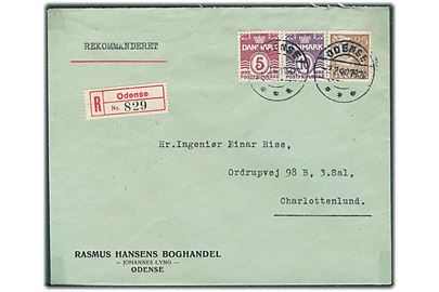 5 øre, 10 øre Bølgelinie og 25 øre Karavel på anbefalet brev fra Odense d. 2.2.1940 til Charlottenlund.