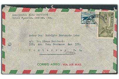31 cts. på indenrigs luftpostbrev fra Oaxaca 1945 til Monterrey. Arkivhul.