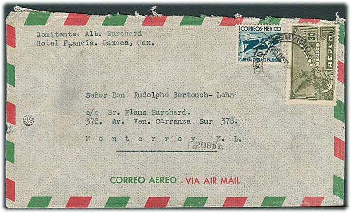 31 cts. på indenrigs luftpostbrev fra Oaxaca 1945 til Monterrey. Arkivhul.