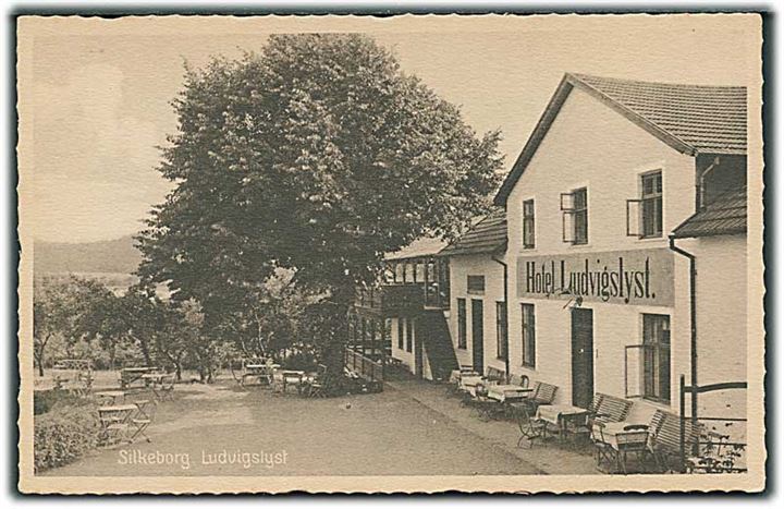 Hotel Ludvigslyst i Silkeborg. Stenders, Silkeborg no. 117.  