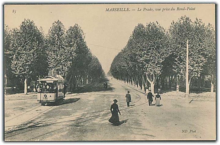 Le Prado, vue prise du Rond-Point i Marseille. Sporvogn no. 548 ses til venstre. ND Phot no. 85. 
