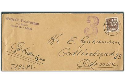 1 kr. Rigsvåben single på brev med opkrævning fra Aarhus d. 20.2.1954 til Odense.
