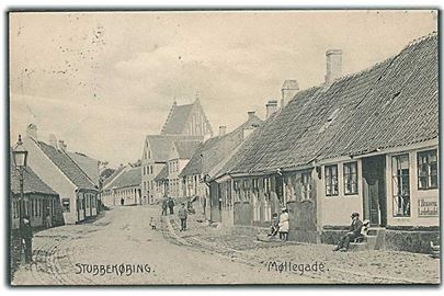 Møllegade i Stubbekøbing. G. Bruuns Forlag no. 2480.
