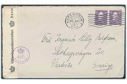 10 øre Chr. X (2) på brev fra København d. 30.8.1945 til Västerås, Sverige. Åbnet af dansk efterkrigscensur (krone)/445/Danmark.