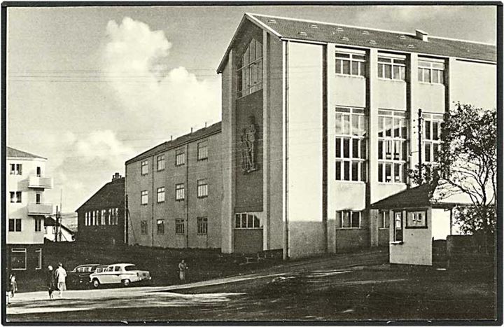 Komuneskolen i Torshavn. Stenders/H.N. Jacobsen  no. 99934.
