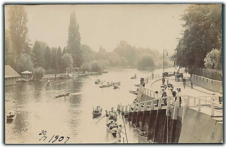 The Thames Valley (med robåde) Real photograph series, Eastman & Sons u/no. Fotokort.  