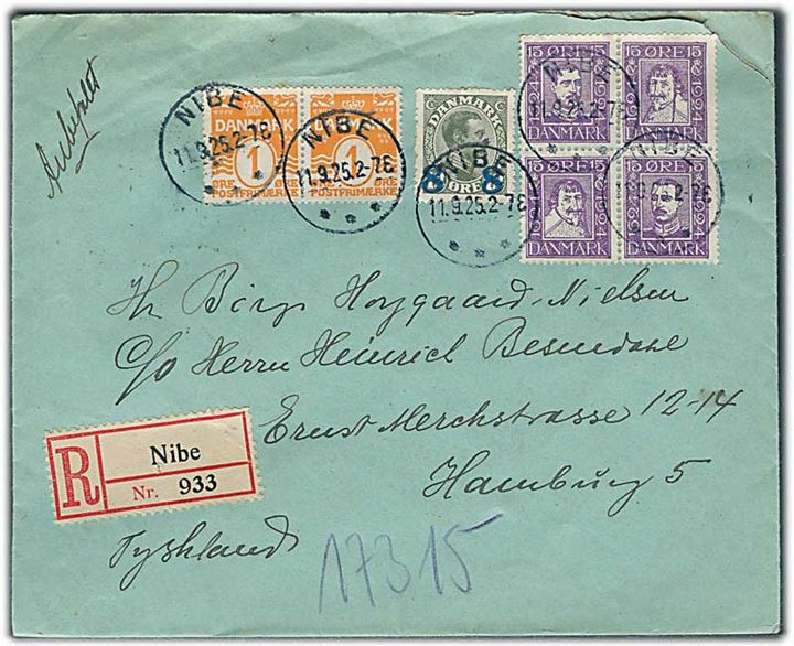 1 øre Bølgelinie (par), 8/12 øre Provisorium, samt 15 øre Chr. X og 15 øre Chr. IV Postjubilæum i sammentrykt fireblok på anbefalet brev fra Nibe d. 11.9.1925 til Hamburg, Tyskland.