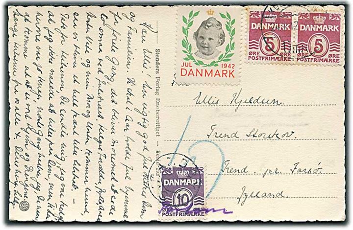 5 øre Bølgelinie i parstykke på brevkort med Julemærke 1942 på underfrankeret brevkort fra København d. 24.12.1942 til Trend pr. Farsø. Udtakseret i porto med 10 øre Bølgelinie påskrevet Portom. og annulleret med udslebet stjernestempel STRANDBY.