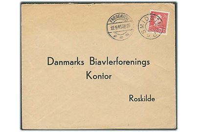 20 øre Chr. X på brev annulleret med udslebet stjernestempel SMIDSTRUP og sidestemplet Fredericia d. 12.4.1945 til Roskilde.