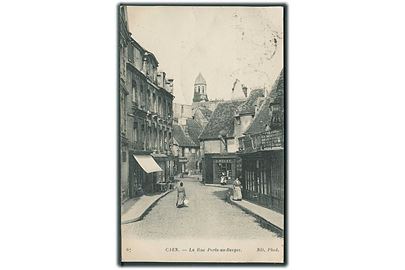 Caen. La Rue Porte-au-Berger. ND phot no. 67. 