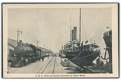 S. M. R. Train and Steamer Connection at Dairen Wharf. Lokomotiv og Færge ved kajen. South Manchuria Railway Co. M. N. N. S. U/no. 