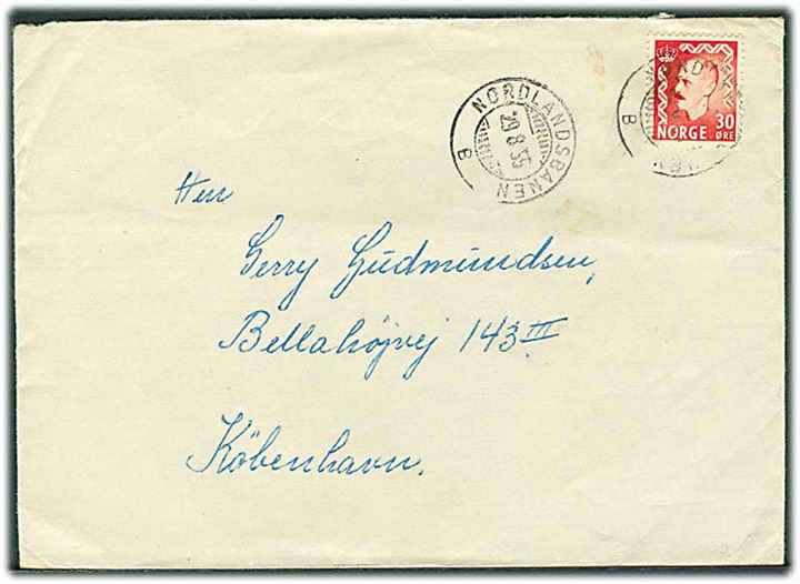 30 øre Haakon på brev annulleret med bureaustempel Nordlandsbanen B d. 29.8.1955 til København, Danmark.