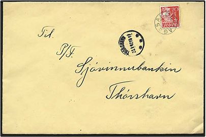 20 øre rød karavel på brev fra Sandavaag d. 23.1.1942 til Thorshavn. Sandevaag stjernestempel.