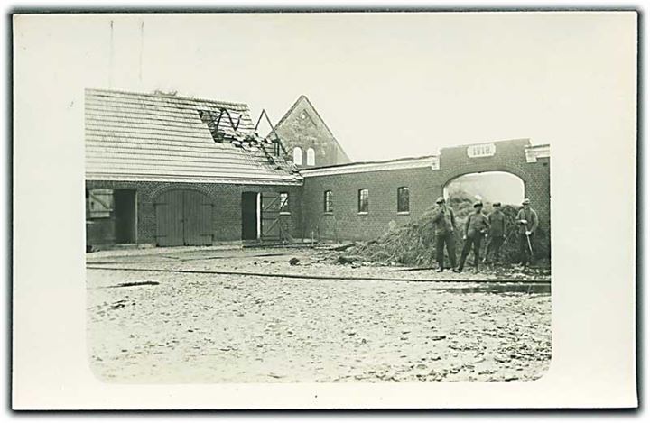 Branden d. 22/9 1935 på Elmelunden pr. Odense. Fotokort u/no. 