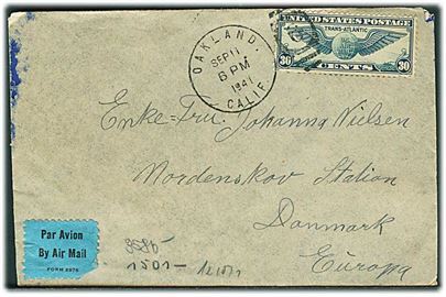 30 cents Winged Globe på luftpostbrev fra Oakland d. 11.9.1941 til Nordenskov, Danmark. Åbnet af tysk censur i Frankfurt.