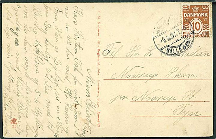10 øre Bølgelinie på brevkort fra Møens Klint annulleret med svagt bureaustempel Masnedsund - Kallehave T.9 d. 9.3.1932 til Naarup St., Fyn.
