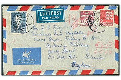 5 øre Bølgelinie, 50 øre Ørsted og 2 kr. Rigsvåben på luftpostbrev fra København d. 22.5.1953 til passager ombord på M/S Magdale i Colombo, Ceylon.