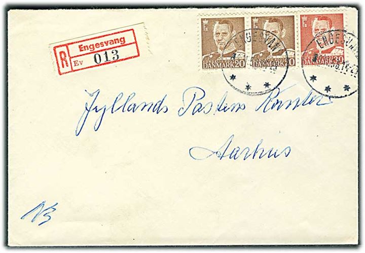 20 øre (par) og 30 øre Fr. IX på anbefalet brev annulleret med brotype IIIc Engesvang d. 8.11.1956 til Aarhus.