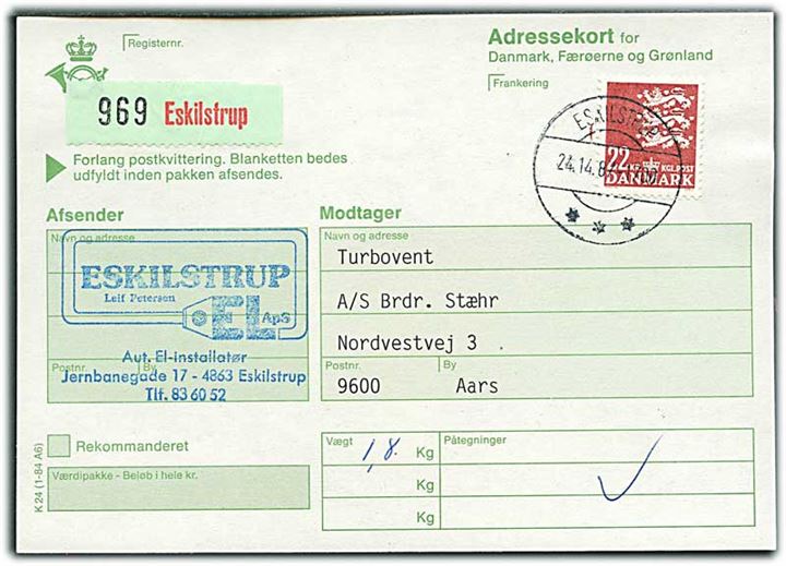 22 kr. Rigsvåben single på adressekort for pakke fra Eskilstrup d. 24.14.1987 (fejlindstillet dato) til Aars.