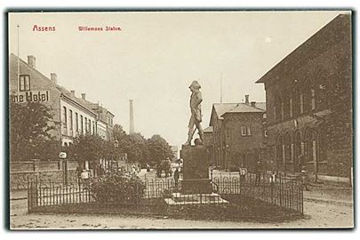 Willemoes Statue i Assens. Johs. Brorsens Forlag no. 709.