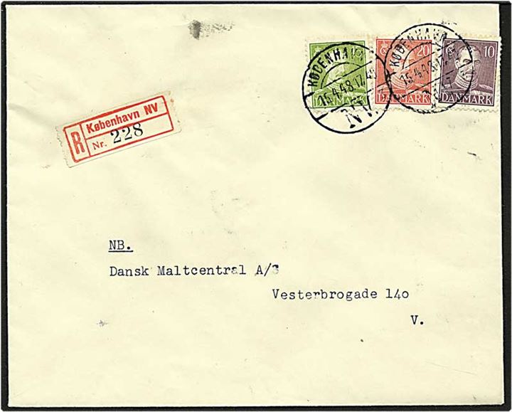 10 øre violet, 15 øre grøn og 20 øre rød Chr. X, 45 øre porto, på lokalt Rec. brev fra København d. 15.4.1948.