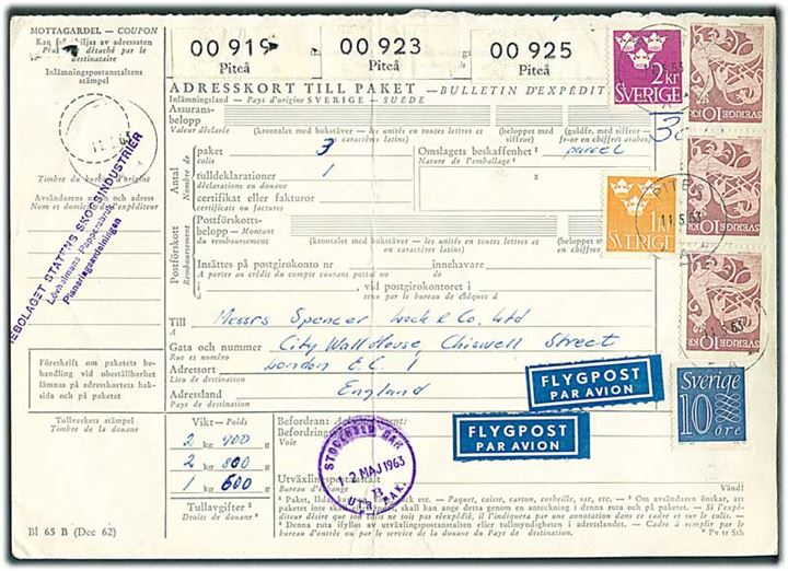 33,10 kr. frankeret internationalt adressekort for 3 luftpostpakker fra Piteå d. 11.5.1963 til London, England.