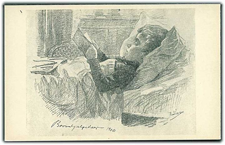 Børnehjælpsdagen 1910. Dreng ligger i sengen og læser. Chr. J. Cato u/no. 