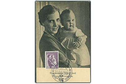 10+5 øre Børneforsorg på uadresseret maxikort. Kronprinsesse Ingrid med Prinsesse Margrethe. 