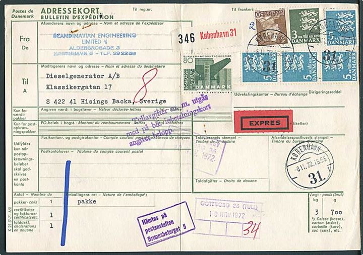 50 øre Fr. IX, 80 øre Sukkerproduktion, 3 kr. og 5 kr. (3) Rigsvåben på internationalt adressekort for eksprespakke fra København d. 8.11.1972 til Hisings Backa, Sverige.
