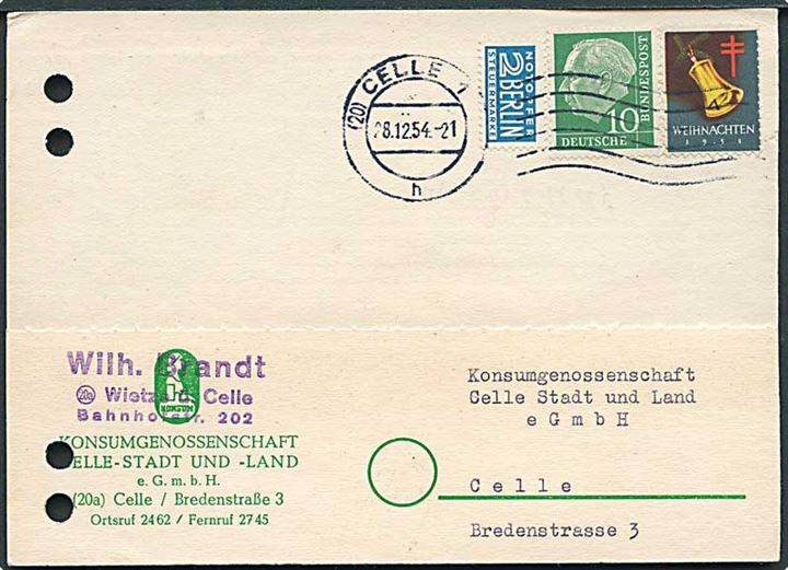 10 pfg. Heuss, 2 pfg. Berlin Notopfer og Julemærke 1954 på lokalt brevkort i Celle d. 28.12.1954. Arkivhuller.