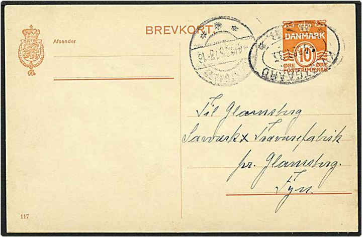 10 øre orange bølgelinie enkeltbrevkort fra Kvistgaard d. 4.10.1935 til Glamsbjerg. Kvistgaard / D.S.B. ovalstempel.