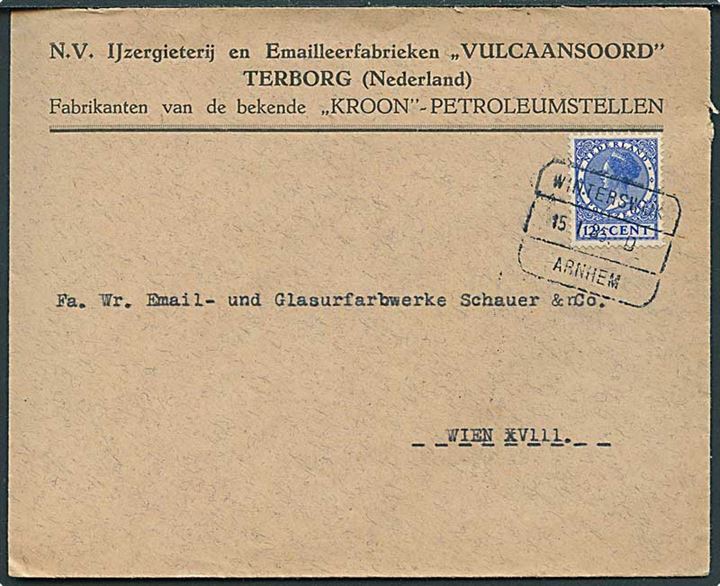 12½ c. Wilhelmina på brev fra Terborg annulleret med bureaustempel Winterswijk Arnhem d. 15.1.1935 til Wien, Østrig.