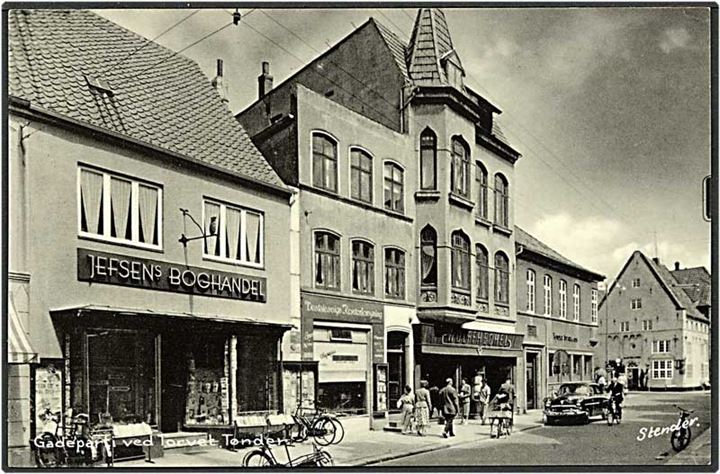 Jefsens Boghandel ved Torvet i Tønder. Stenders Tønder no. 97.