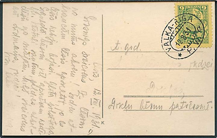 6 s. Våben på brevkort annulleret med bureaustempel Valka - Riga d. 12.8.1931. Det af modtageradresse fjernet.
