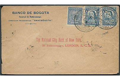 Colombia 4 c. (par) og SCADTA 30 c. Luftpost udg. på brev fra Buearamanga d. 12.6.1929 via Barranquilla til London, England. På bagsiden reklamestempel: Fly your mail in Colombia! Ask your Post Office about it!.