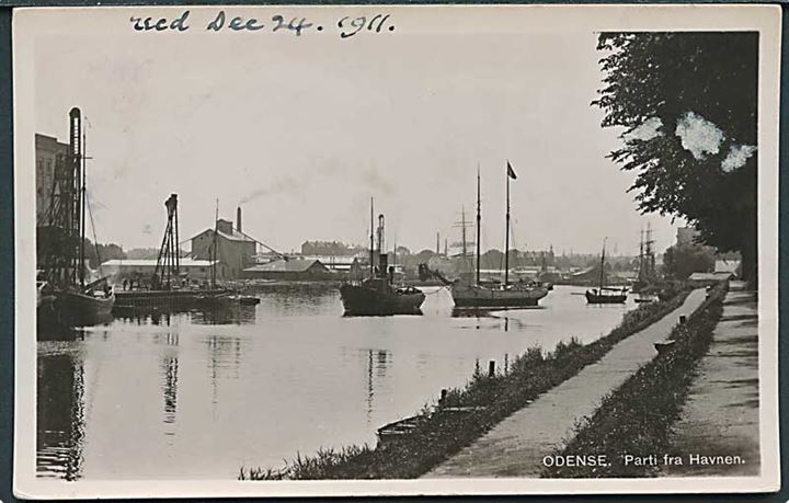 Havneparti fra Odense. Stenders no. 011.