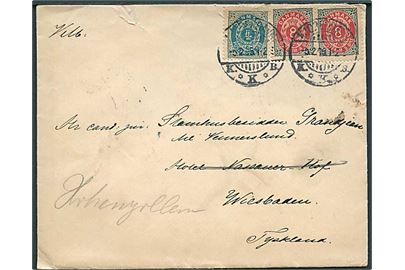 4 øre omv. rm. og 8 øre (par) Tofarvet på 20 øre frankeret brev fra Kjøbenhavn d. 5.2.1896 til Wiesbaden, Tyskland - eftersendt.
