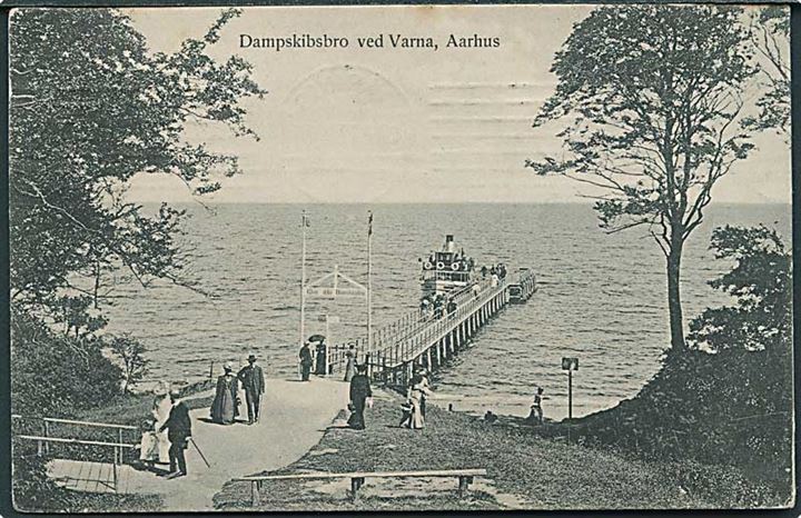 Turbaaden ved dampskibsbroen ved Varna, Aarhus. W. Rohweder u/no.