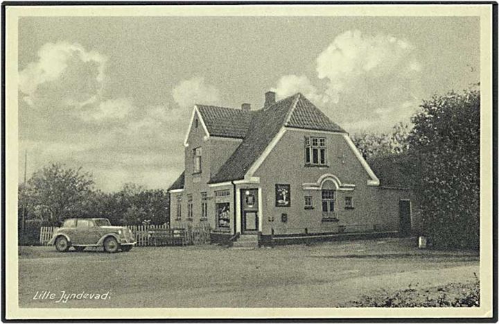 Købmandsforretning i Lille Jyndevad. L. Andersen no. 2856.