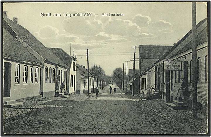 Møllegade i Løgumkloster. H. Michelsen no. 90.