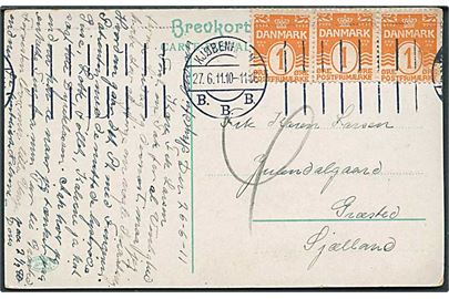 1 øre Bølgelinie i 3-stribe på underfrankeret brevkort fra Kjøbenhavn d. 27.6.1911 til Græsted. Udtakseret i 4 øre porto.