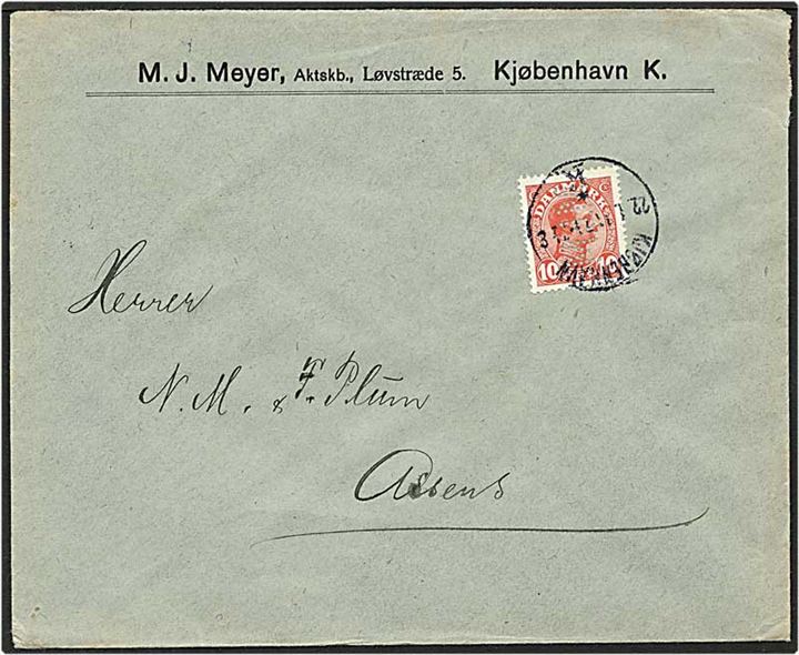 10 øre rød Chr. X på brev fra København d. 22.1.1921 til Assens. Mærket med perfin M20 - M.J. Meyer.