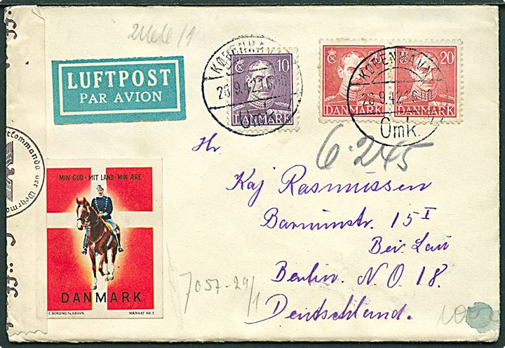10 øre og 20 øre (2) Chr. X og Chr. X mærkat på luftpostbrev fra København d. 26.10.1942 til Berlin, Tyskland. Åbnet af tysk censur i Berlin.