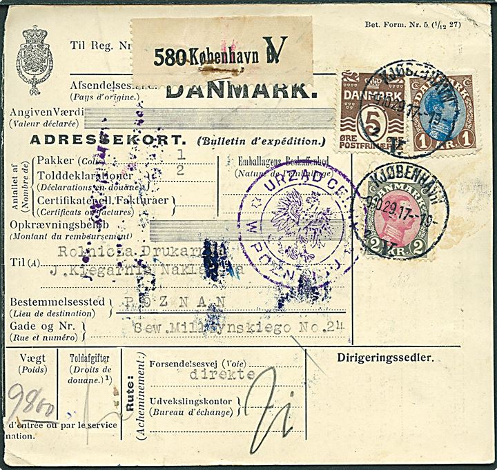 5 øre Bølgelinie, 1 kr. (kort hjørne) og 2 kr. (kort hjørne) Chr. X på internationalt adressekort for pakke fra Kjøbenhavn d. 9.10.1929 til Poznan, Polen.
